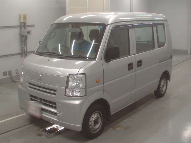 25 Mitsubishi Minicab van DS64V 2014 г. (CAA Tokyo)